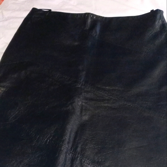 LONDON LEATHER SKIRT SIZE 12 - Picture 1 of 5